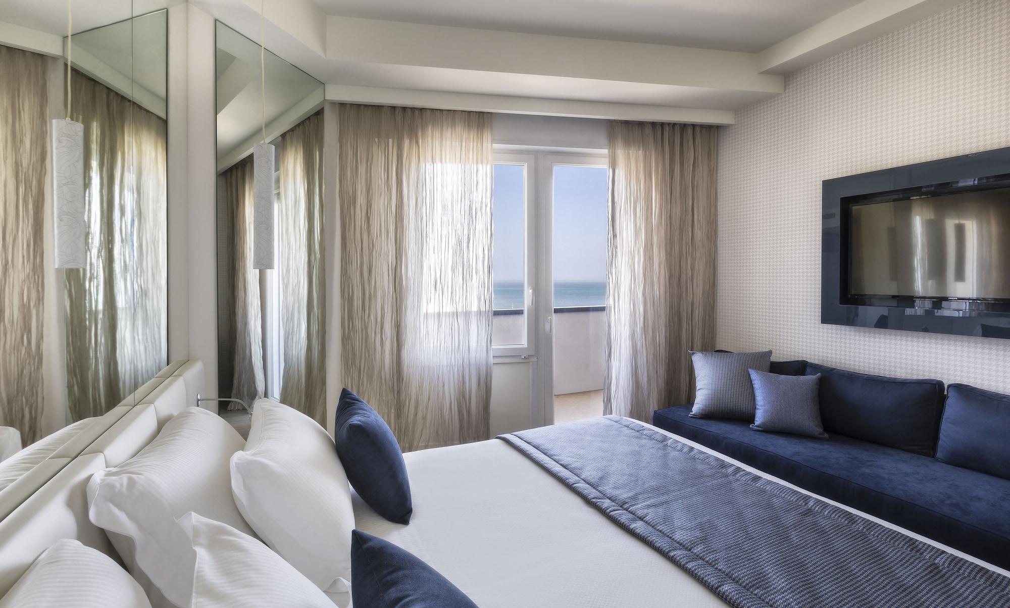 Hotel Nautico Riccione Exterior photo
