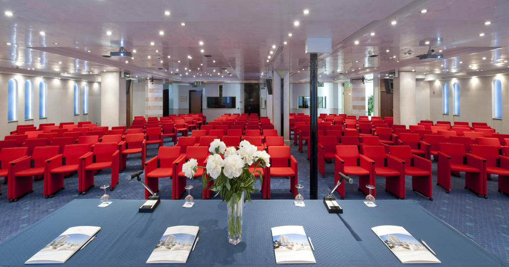 Hotel Nautico Riccione Exterior photo